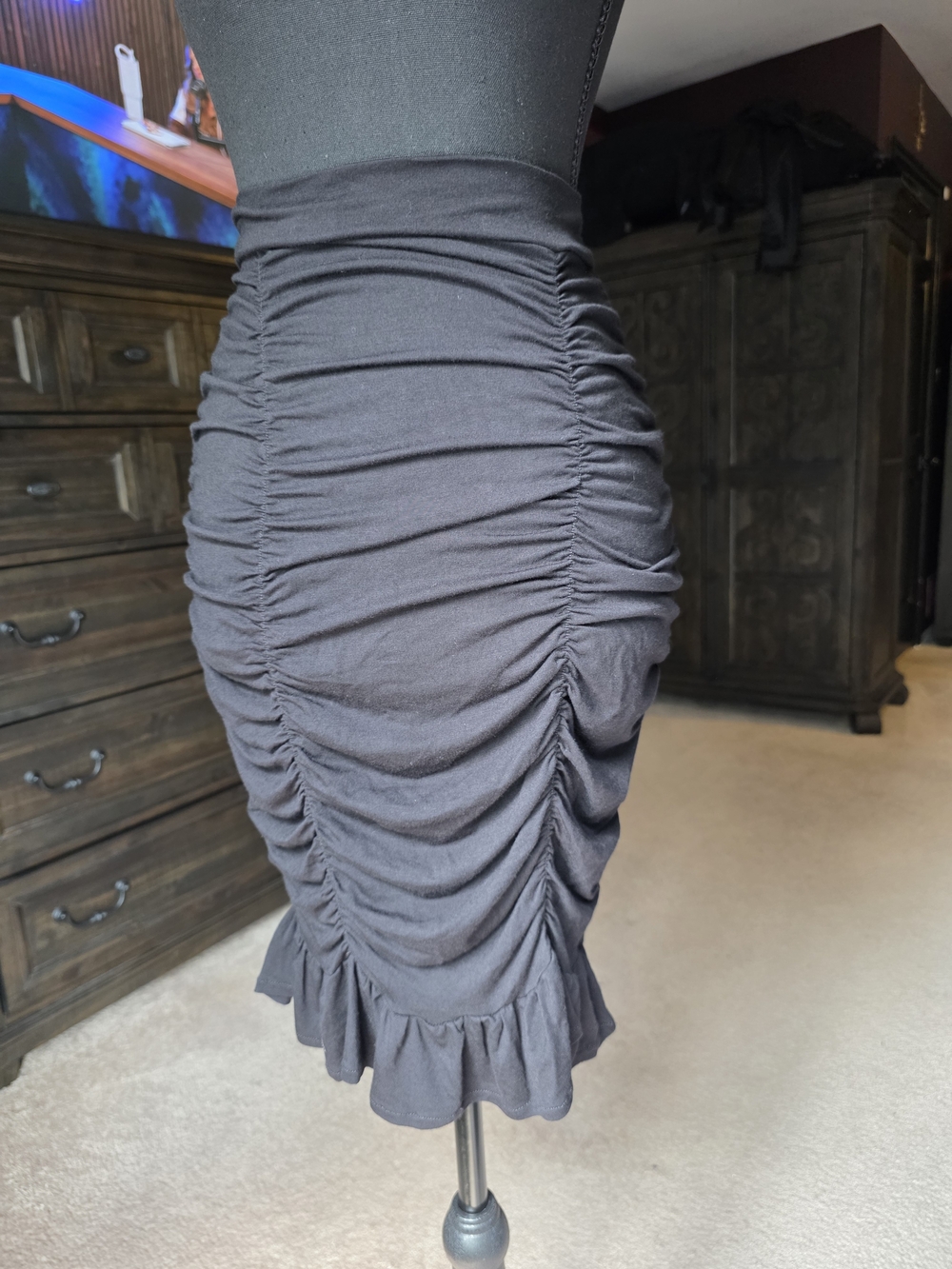 Putré-Fashion Black Ruched Ruffle Midi Skirt 4XL NWT Whimsigoth Pinup Witchy